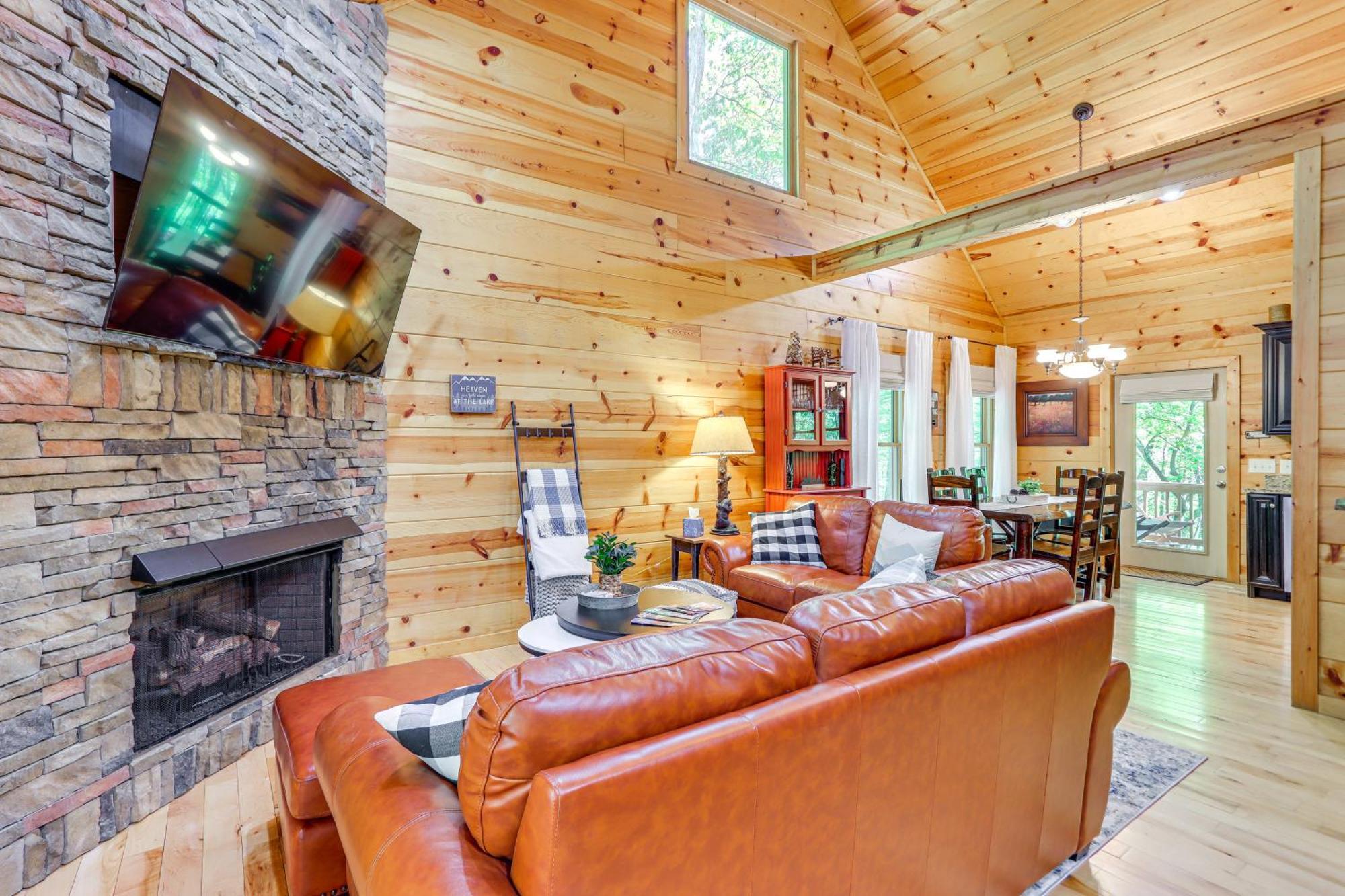 Lakeside Cabin Game Room, Dock, Orchard, Wineries Ellijay Exterior foto